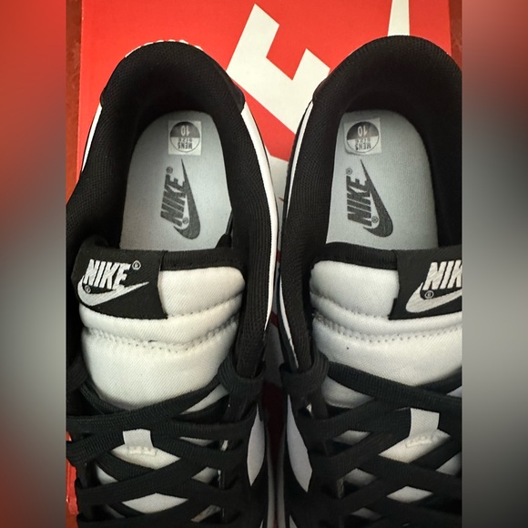 Brand new men’s Nike dunk, low retro size 10 - Picture 6 of 6